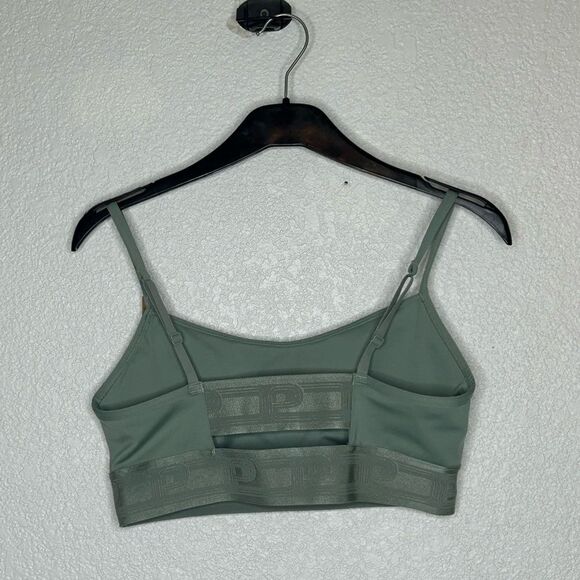 NWT Womans Medium Green Padded Sports Bra - Picture 3 of 3